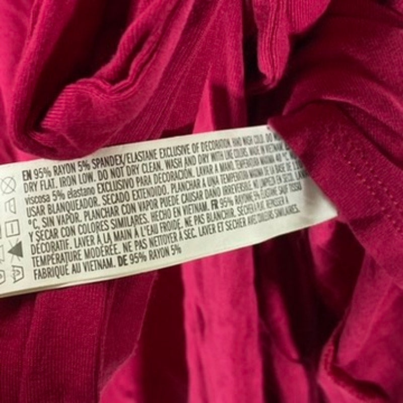 FOREVER 21 Women's Fuchsia Short Sleeve V-Neck Wrap Romper SZ M