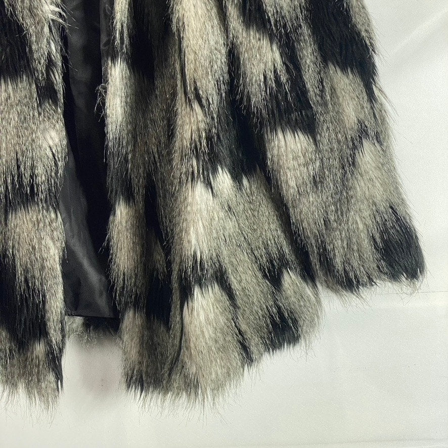 FOREVER 21 Women's Black/White Faux Fur Open-Front Coat SZ L
