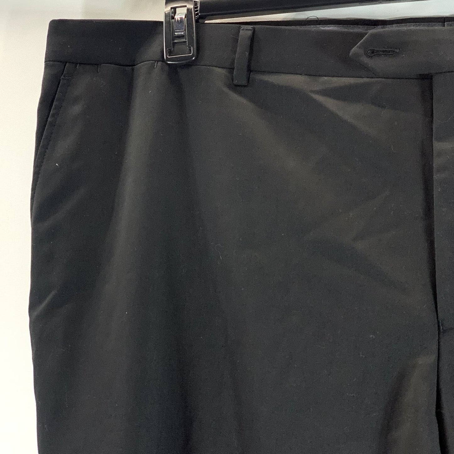 TOMMY HILFIGER Men's Black Solid Modern-Fit TH Flex Stretch Dress Pants SZ 50X30