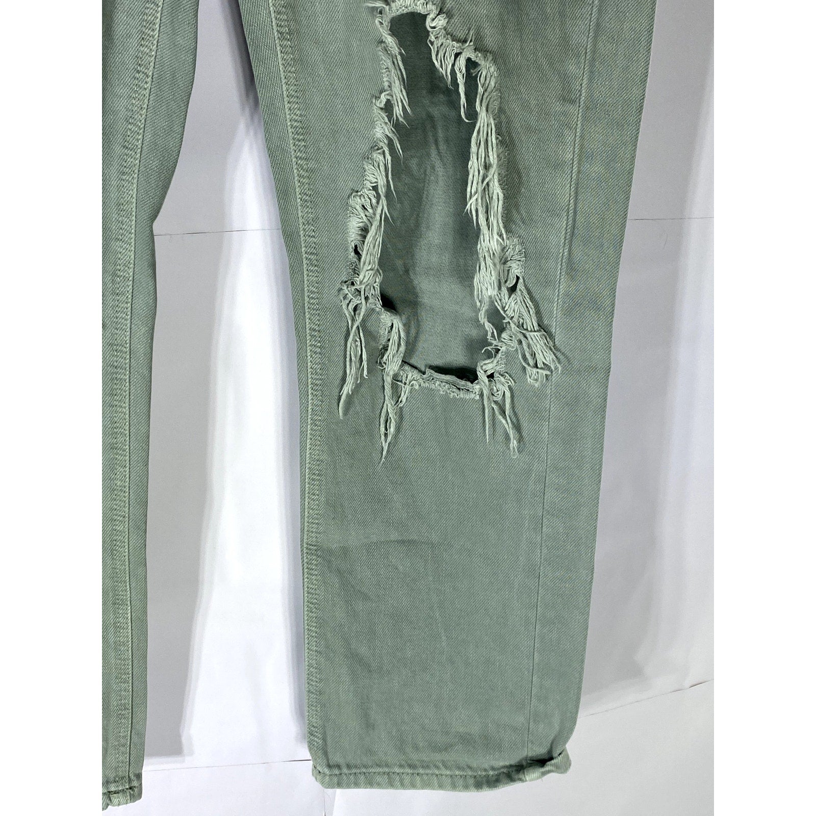 AMERICAN EAGLE Women's Green Distressed Regular-Fit Straight-Leg Denim Jean SZ 8
