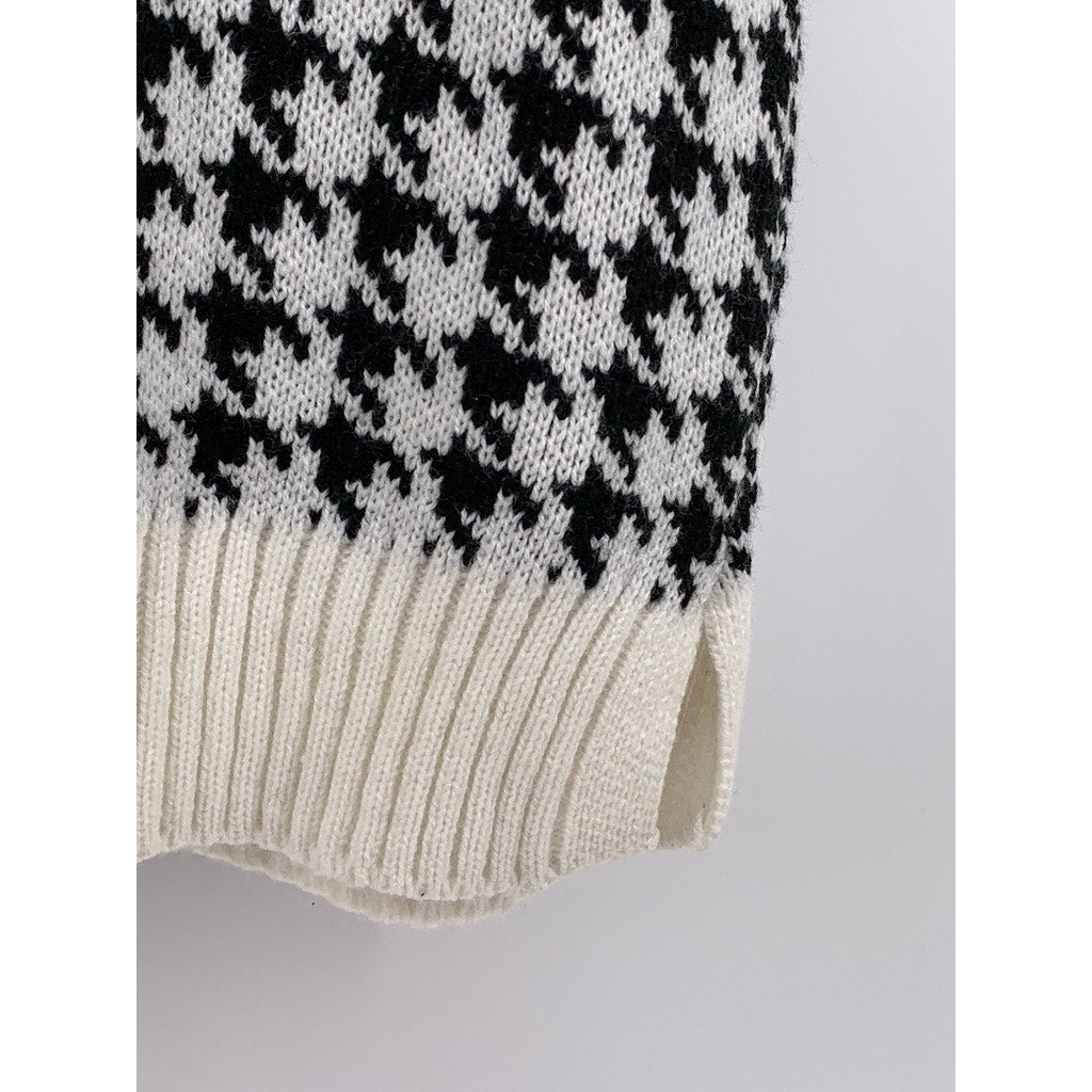 UNBRANDED Women's Black-White Houndstooth V-Neck Knit Sweater Vest SZ M
