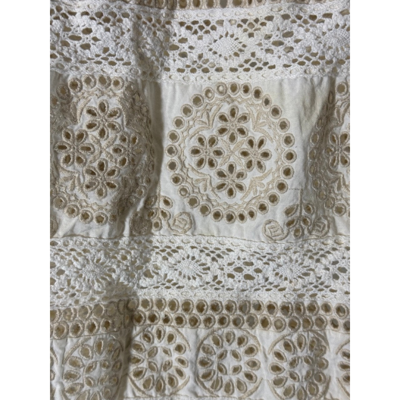 SEA NEW YORK Women's Beige/Cream Evie Eyelet Lace Flutter Short Sleeve Top SZ S