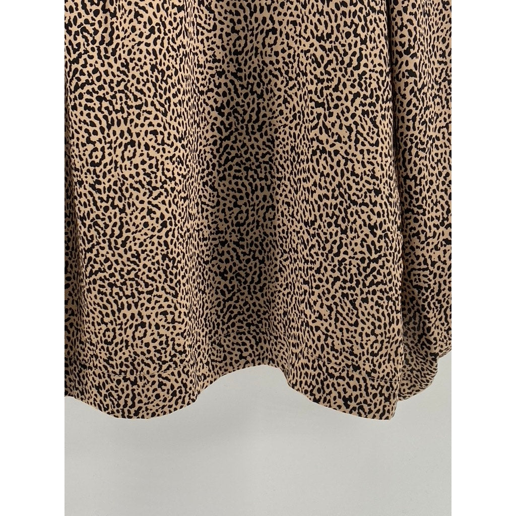 LOFT Women's Brown Animal Print Crewneck Long Sleeve Back Keyhole Top SZ M