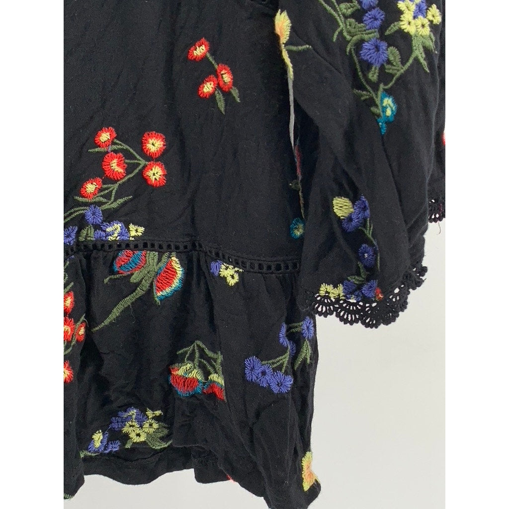 BY ANTHROPOLOGIE Women's Black Floral Lace Trim 3/4 Sleeve Top SZ L
