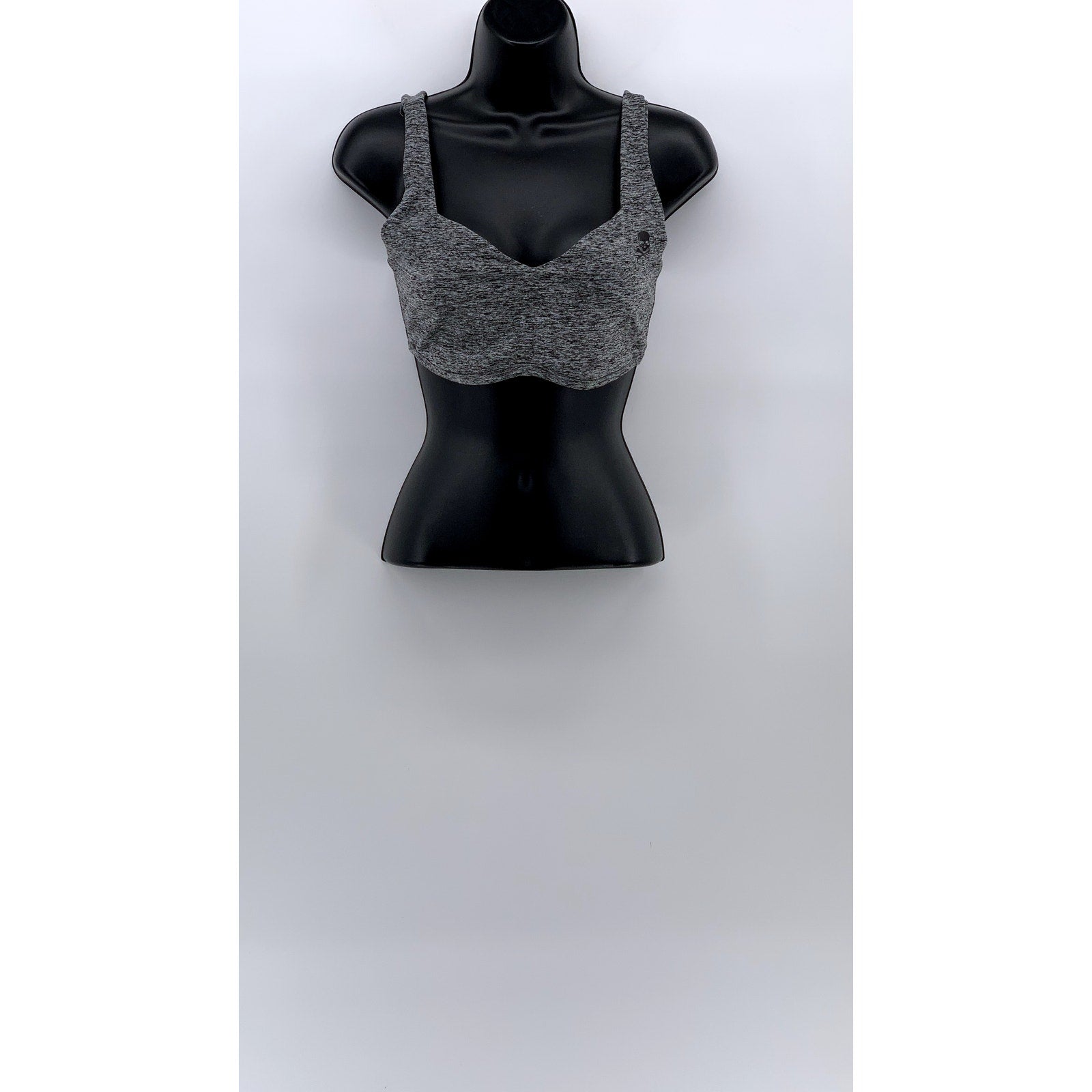 YEARS OF OURS Women's Gray-Black Printed Sweetheart Neck Pullover Sports Bra SZL