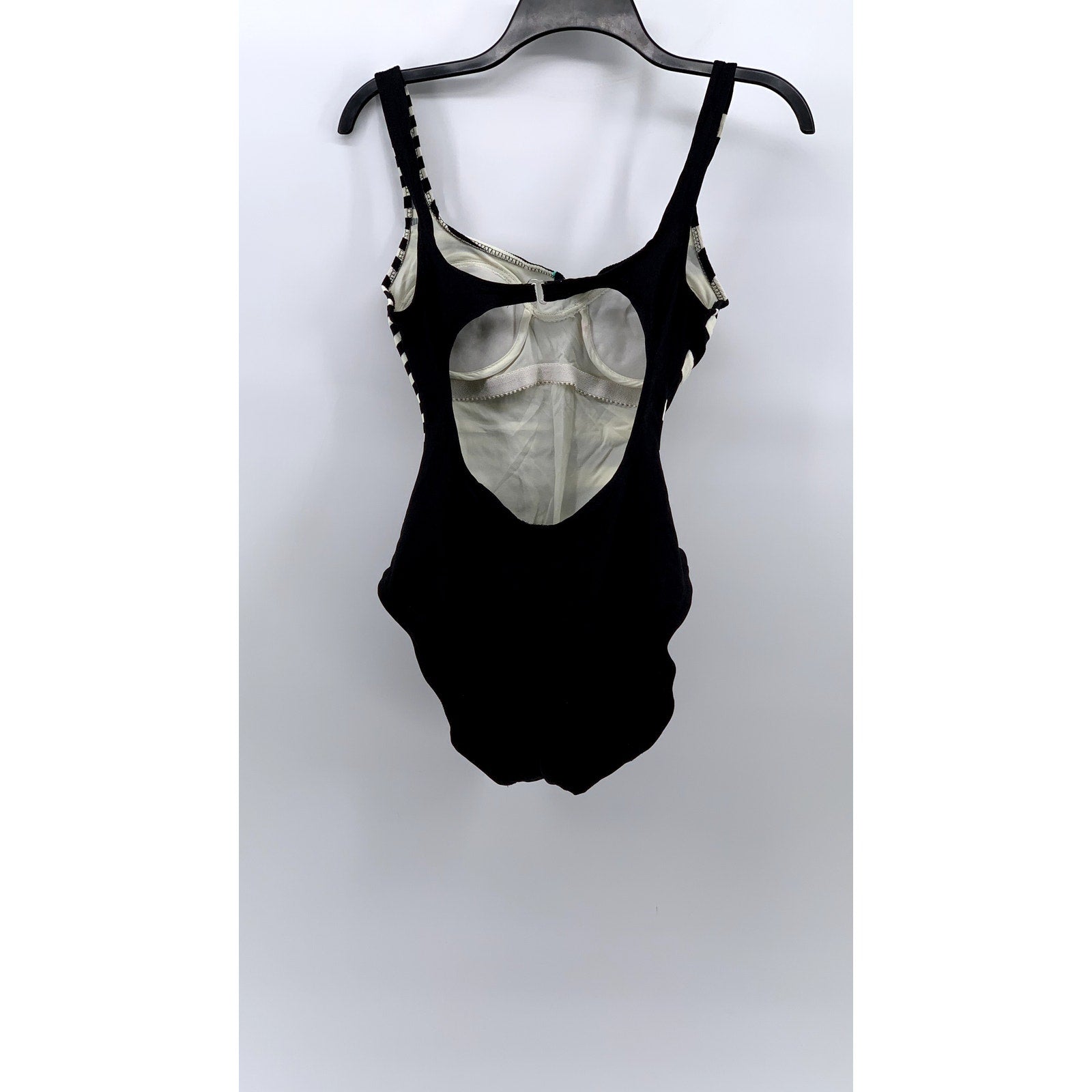 BEACH HOUSE Women's Black-White Vintage Striped Ruffle One-Piece Swimsuit SZ 6