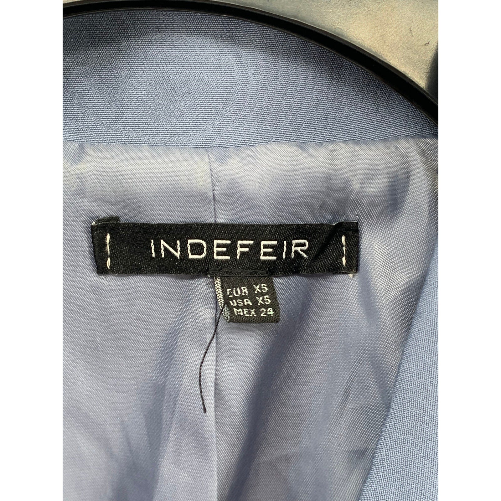 INDEFEIR Women's Blue Single Button Notch Collar Long Sleeve Cropped Top SZ XS