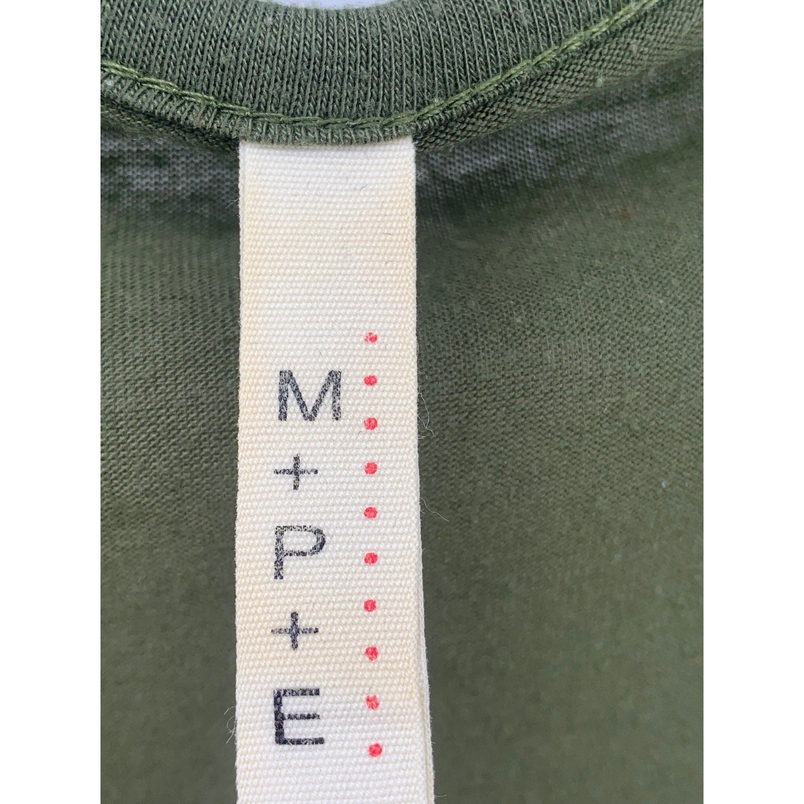 M+P+E Women's Green Scoop-Neck Ball Detail Ruffle Tank Top SZ M