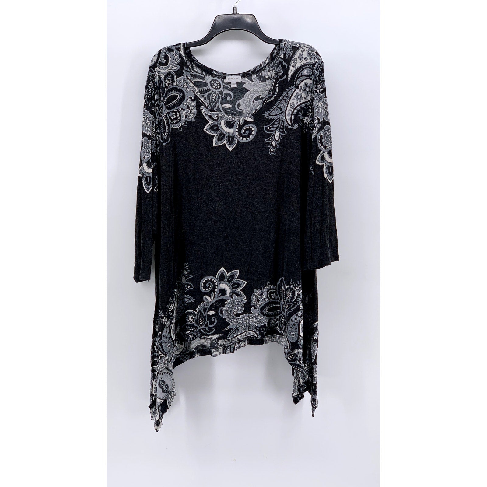 AVENUE Women's Plus Washed Black Paisley Printed 3/4 Sleeve Top SZ 26/28