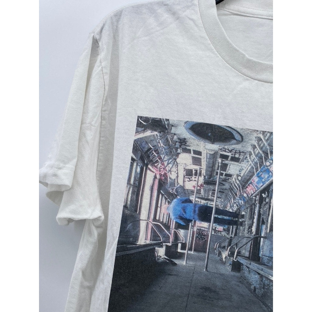 AMERICAN APPAREL Men's White Vampire Weekend Graphic Crewneck Cotton T-Shirt SZM