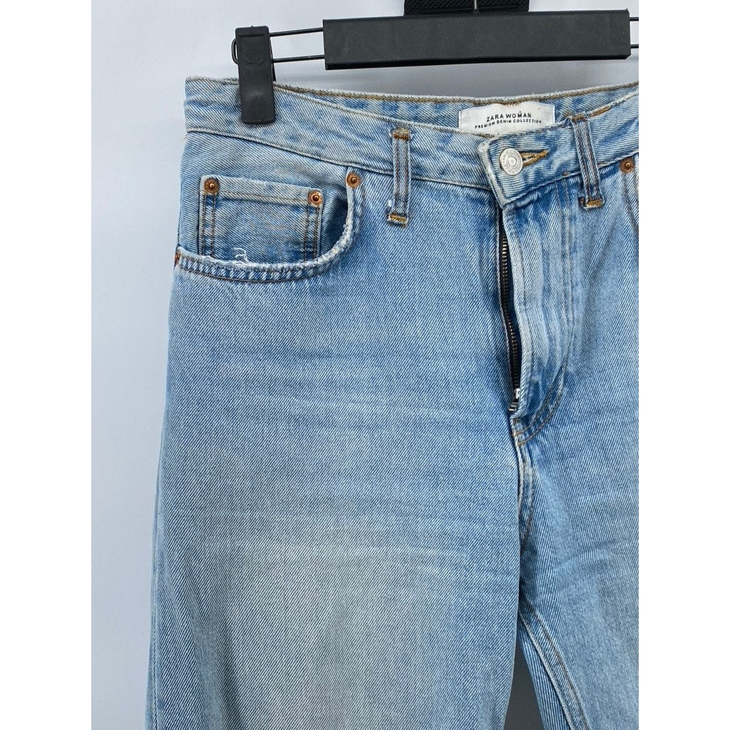ZARA Women's Light Wash Blue Denim Straight-Leg Raw-Hem Five-Pocket Jeans SZ 4