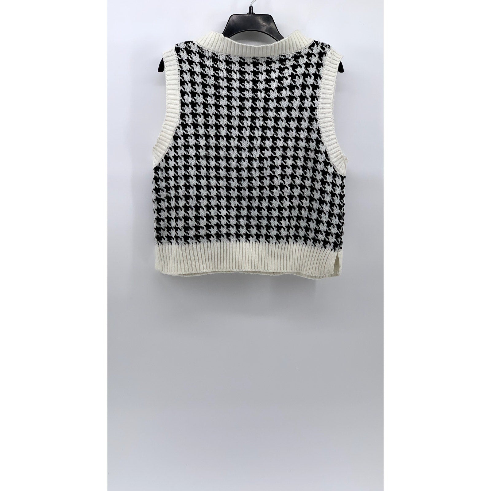 UNBRANDED Women's Black-White Houndstooth V-Neck Knit Sweater Vest SZ M