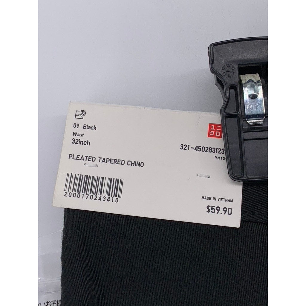 UNIQLO Men's Black Pleated Tapered Chino Pants SZ 32