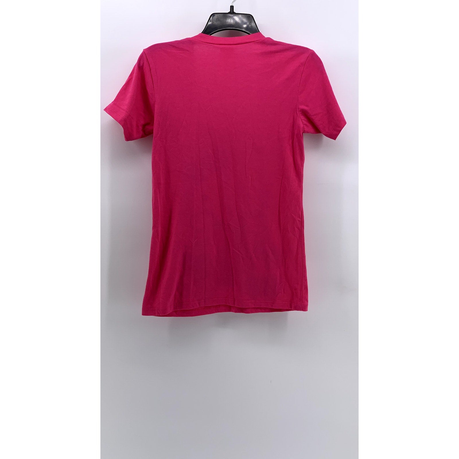SANRIO Women's Fuchsia V-Neck Hello Kitty Graphic Short Sleeve Top SZ S