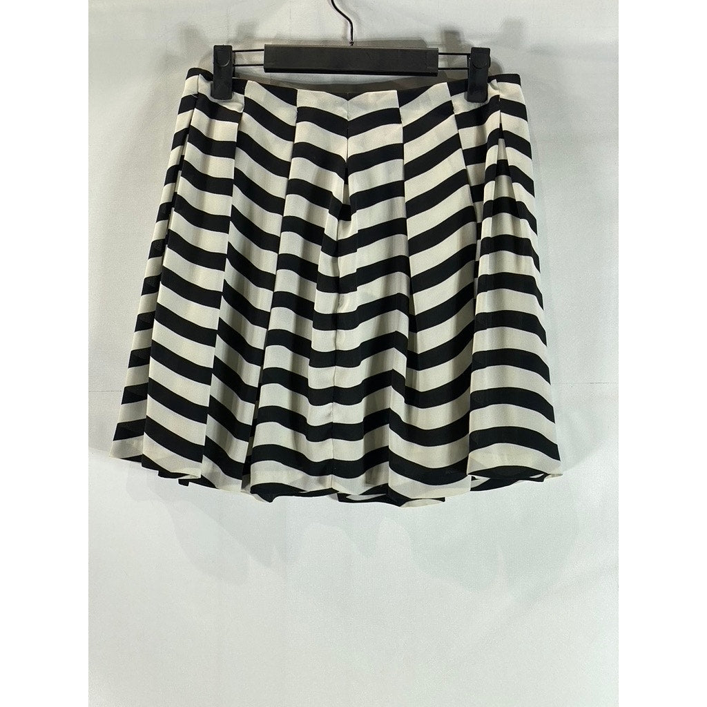 BANANA REPUBLIC Women's Petite White/Black Striped Pleated Mini Skirt SZ 0/P