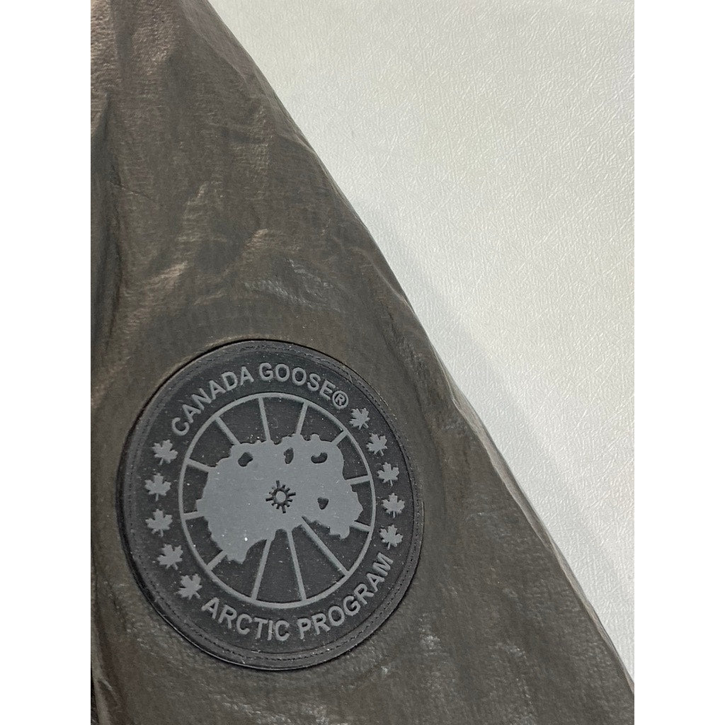 CANADA GOOSE Women's Black Earth Waterproof Nomad Lightweight Rain Jacket SZ S