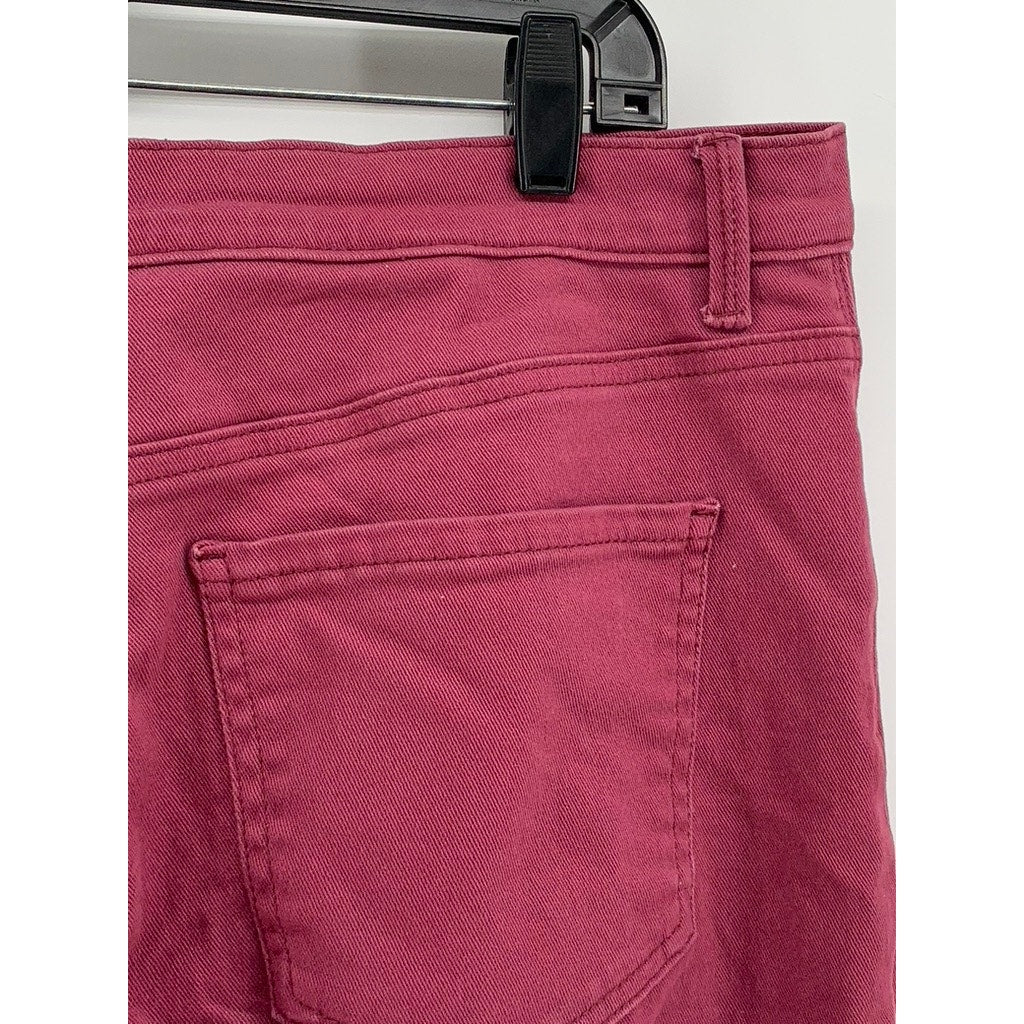 GLORIA VANDERBILT Women's Denim All Around Slimming Effect Capri SZ 14