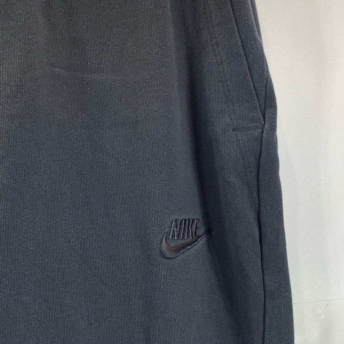 NIKE Women's Black Solid Drawstring Regular-Fit Pll-On Jogger Pants SZ S