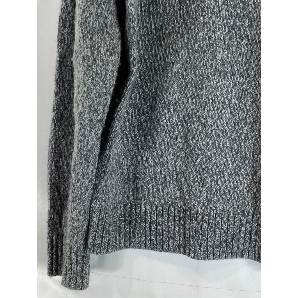 ABERCROMBIE & FITCH Men's Gray Heather Snowflake Print Crewneck Sweater SZ M