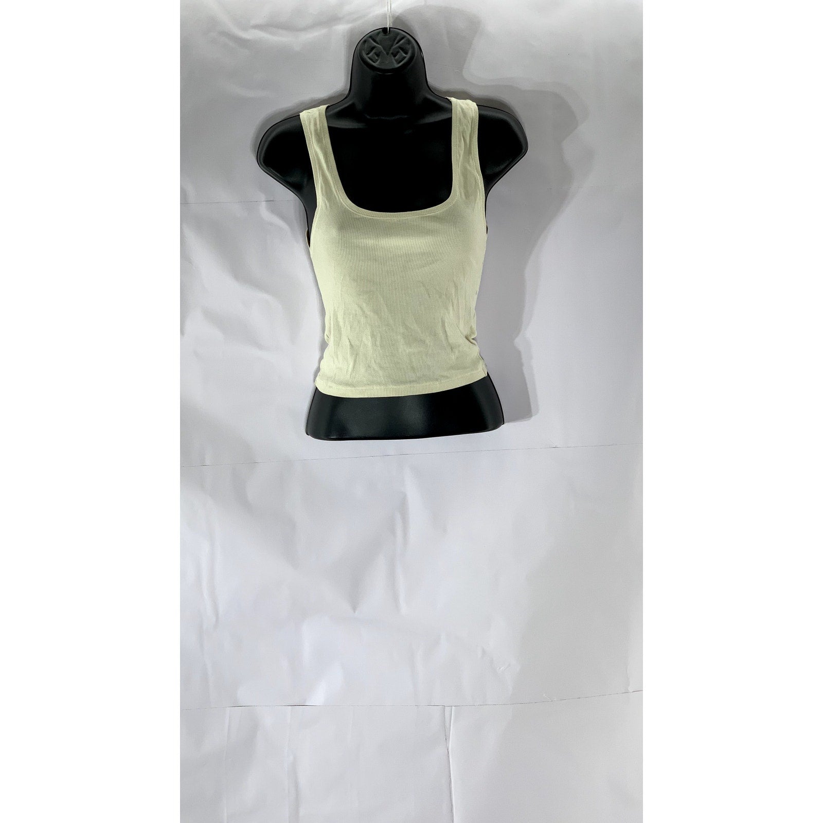 SKIMS Women's Beige Ribbed Scoop-Neck Cropped Tank Top SZ M