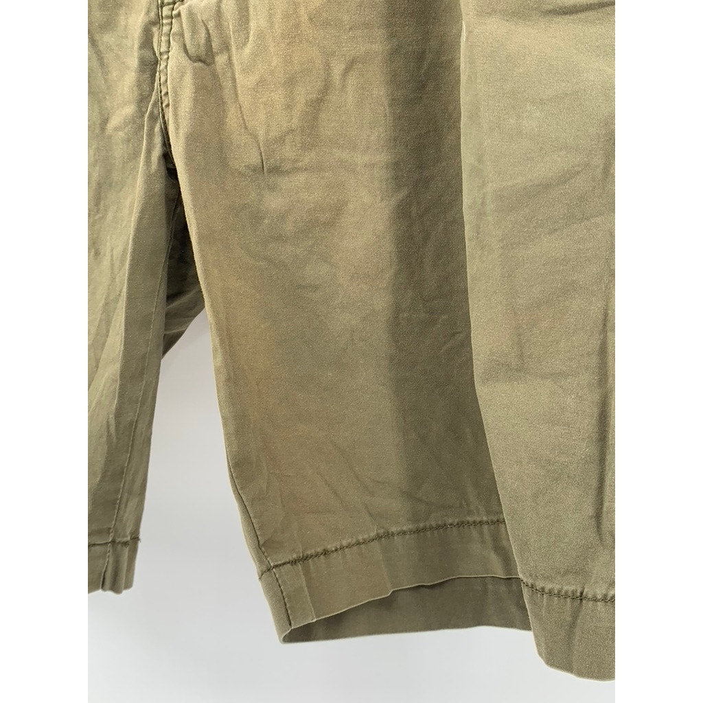 LEVIS Men's Olive Green XX Chino Distressed Relaxed Cotton Shorts SZ 38