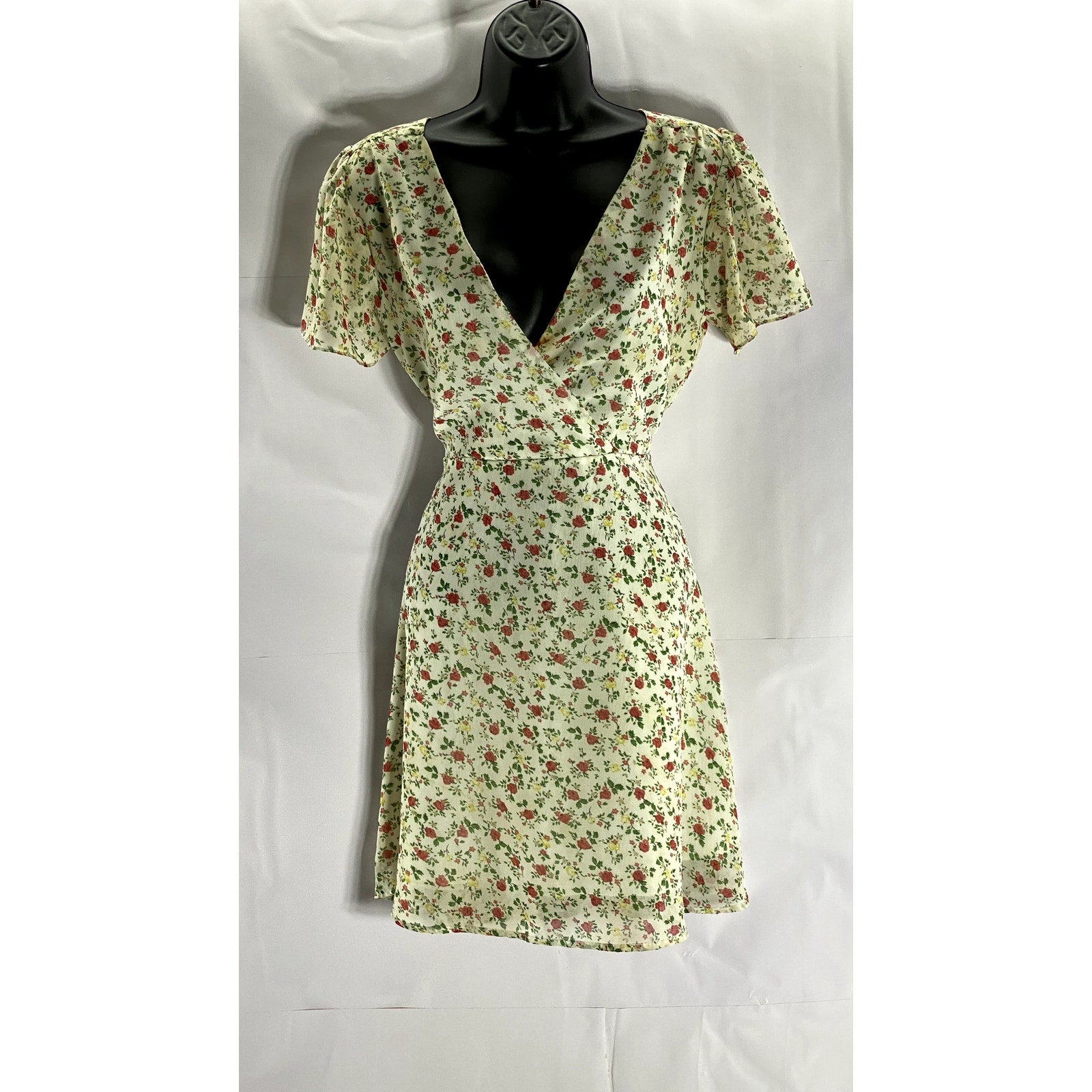 UNBRANDED Women's White Floral V-Neck Short Sleeve Wrap Mini Dress SZ S