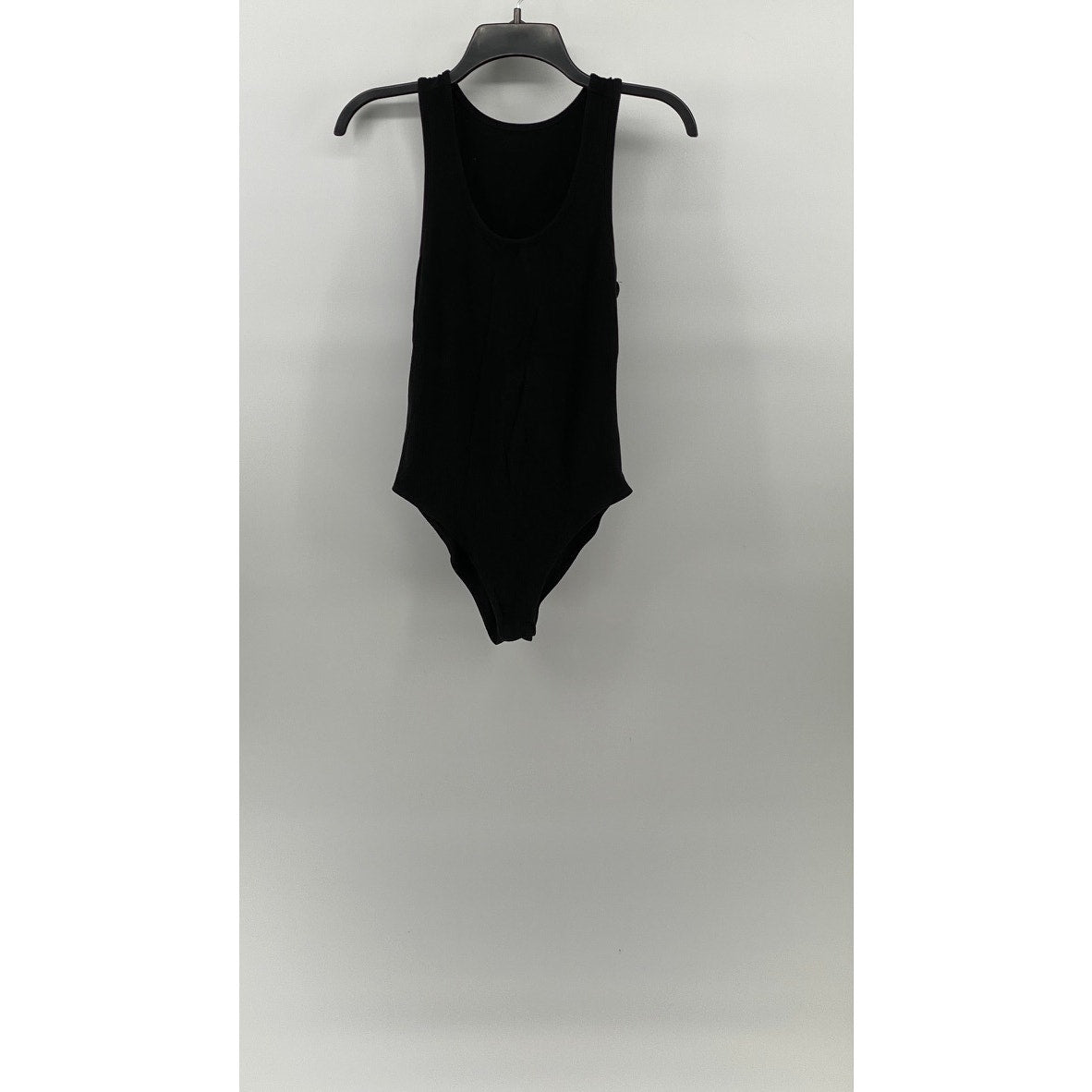 MANGOPOP Women's Black Ribbed Scoop-Neck Sleeveless One-Piece Bodysuit SZ S