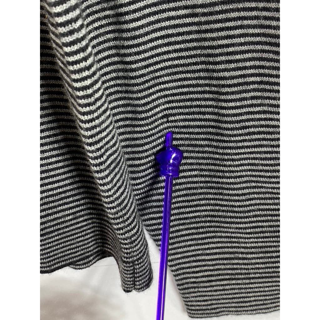 BANANA REPUBLIC Men's Black/Gray Striped Vintage Extra Fine Merino Polo SZ L