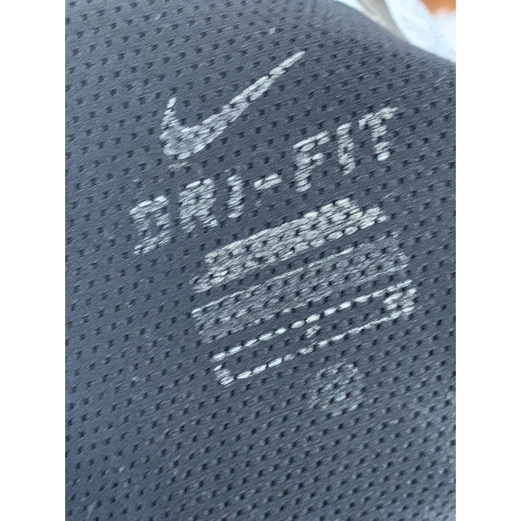 NIKE Women's Black Infinity Dri-Fit Back Zipper Pocket Activewear Shorts SZ S