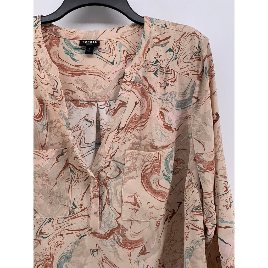 TORRID Women's Beige Printed Split Neck 3/4 Sleeve Top SZ 1(US1X)