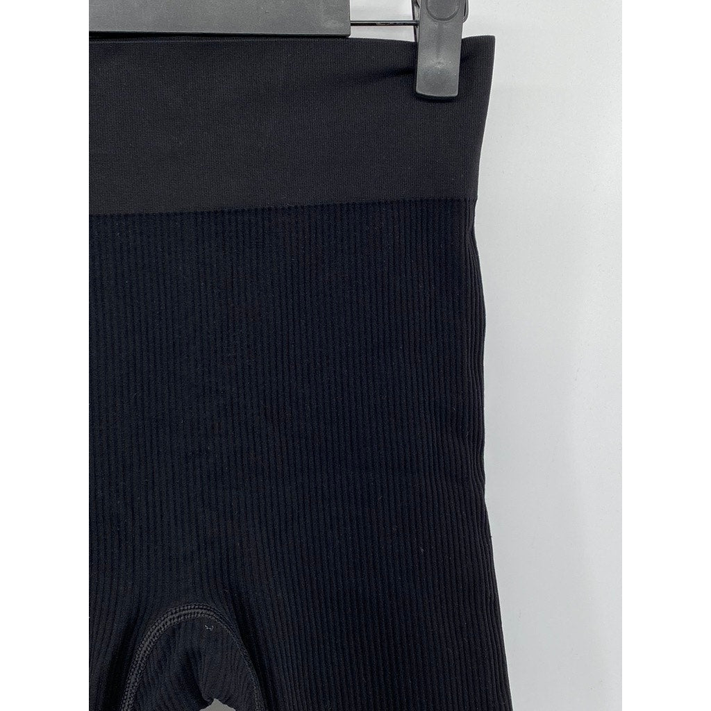 H&M Women's Black Seamless Shaping Ribbed Biker Shorts SZ XS