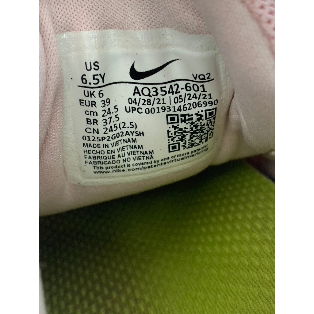 NIKE Girls' Light Pink Star Runner Mesh Active Sneakers SZ 6.5Y