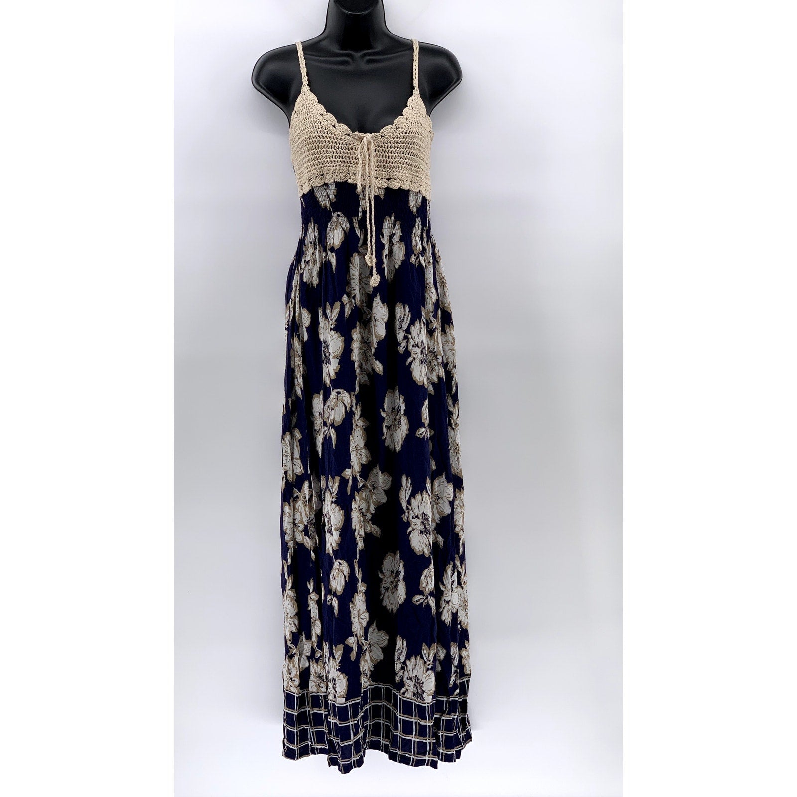 UNBRANDED Women's Blue Beige Printed Crochet Knit V-neck Maxi Dress SZ S