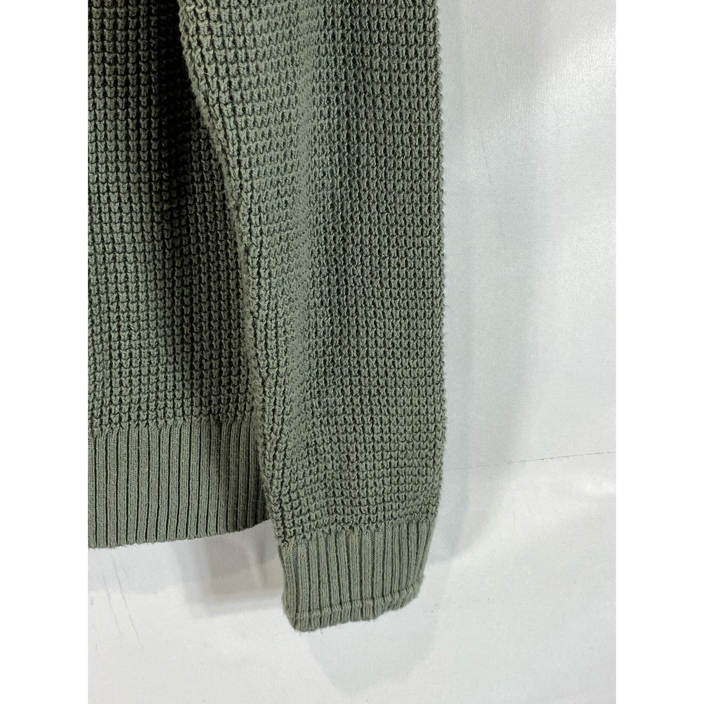 EVERLANE Men's Army Green Waffle Knit Crewneck Pullover Long Sleeve Sweater SZ L