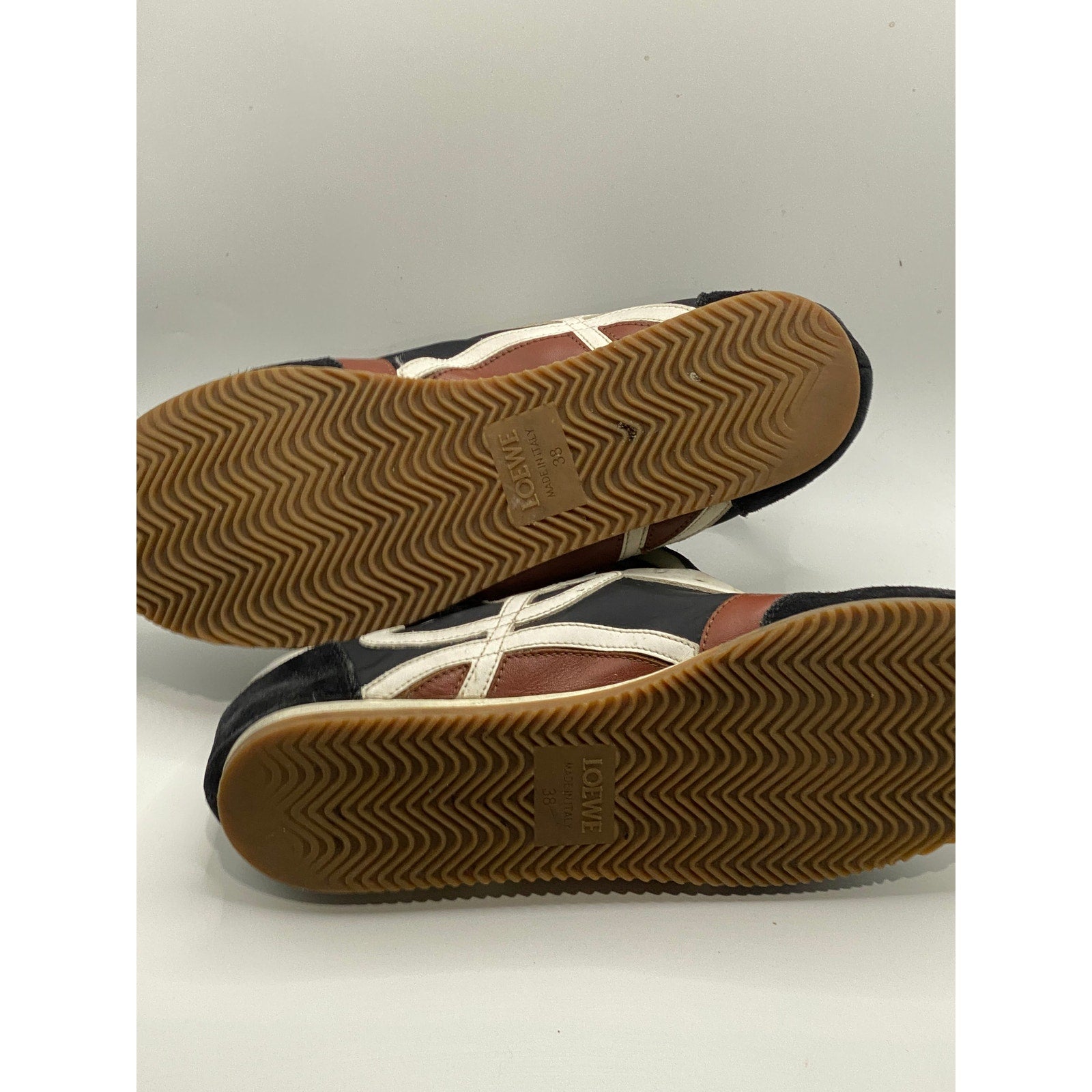 LOEWE Women's Navy-White Printed Suede Leather Ballet Runner Sneakers SZ 38(US8)