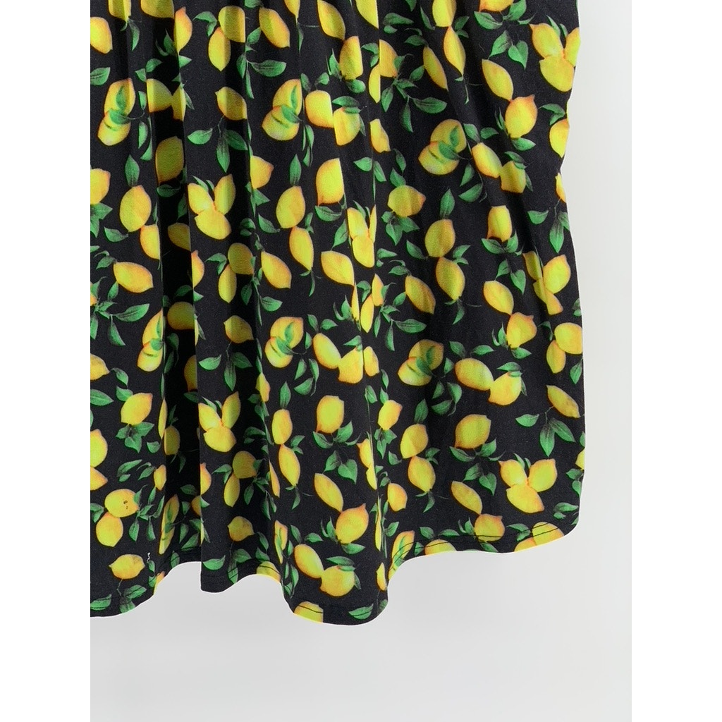 ALLEGRACE Women's Plus Black-Yellow Lemon Printed Short Sleeve Top SZ 3X