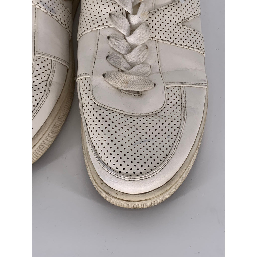MIA Women's White Perforated Kellan Lace-Up Round-Toe Casual Sneakers SZ 6