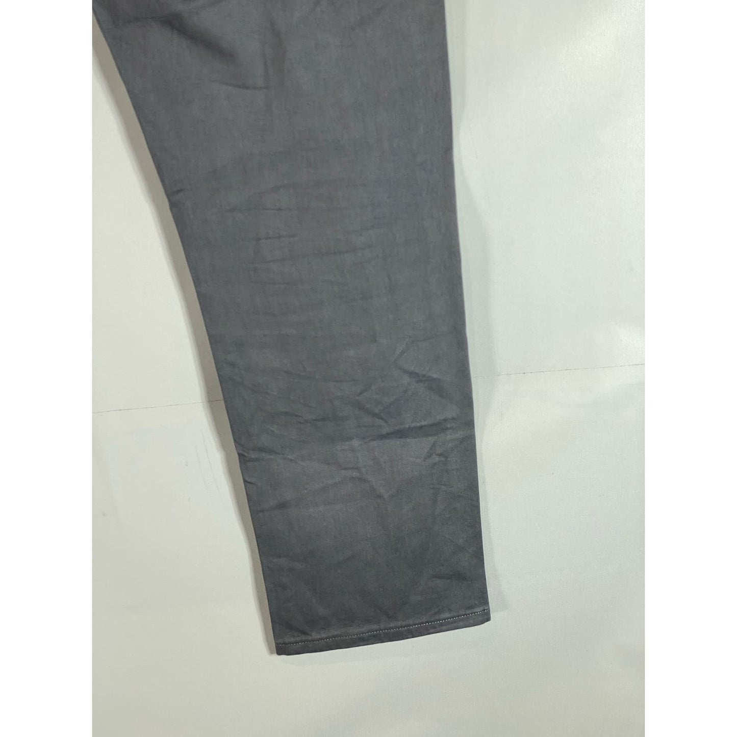 UNTUCKIT Men's Kenzo Gray Straight-Leg Pima Cotton Five-Pocket Jean SZ 32X32