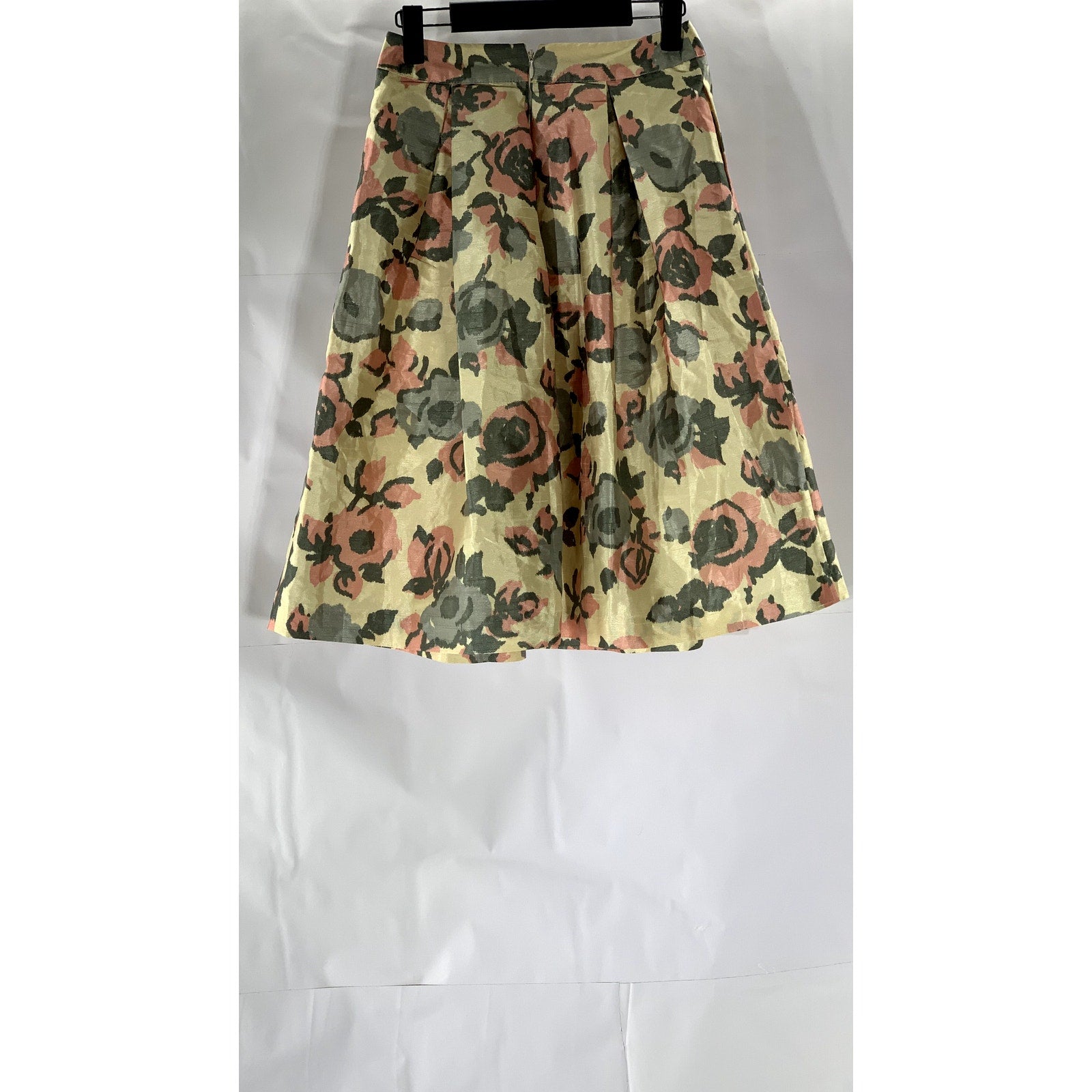ASOS Women's Tan-Gray Floral Pleated A-Line Knee Length Skirt SZ 2