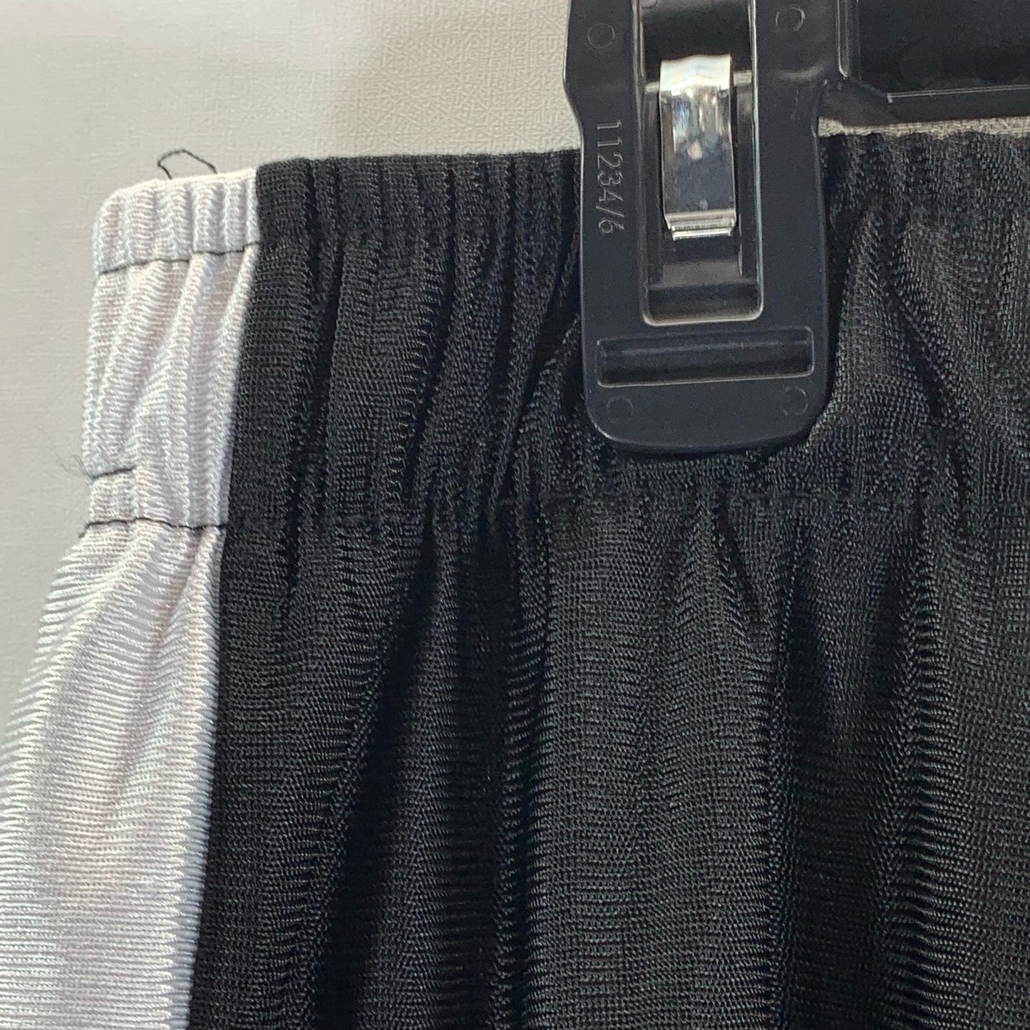 CHAMPION Men's Black/White Elastic Waist Pull-On Basketball Shorts SZ XL