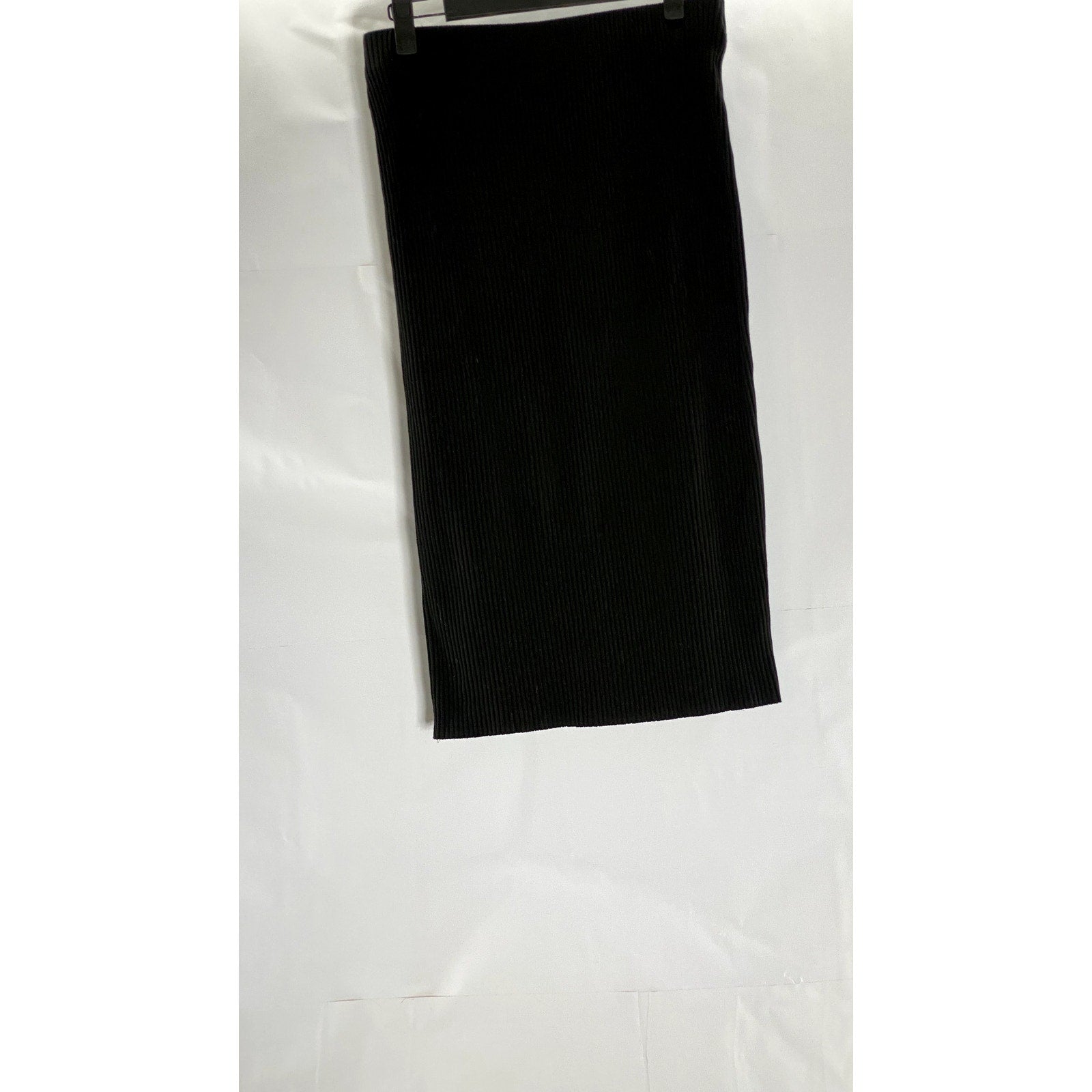 UNBRANDED Women's Black Ribbed Knee Length Sweater Skirt SZ S