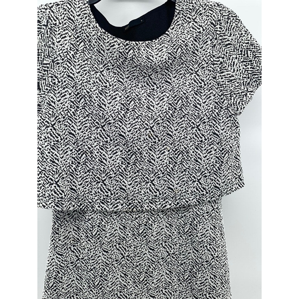 SEED Women's Black-White Printed Crewneck Short Sleeve Knee-Length Dress SZ S