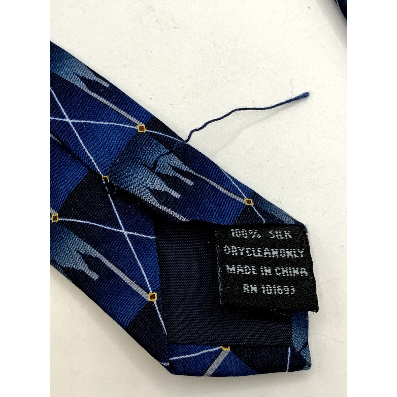 EAGLE NECKWEAR Men's Navy Blue Castle Design Abstract Regular Tie