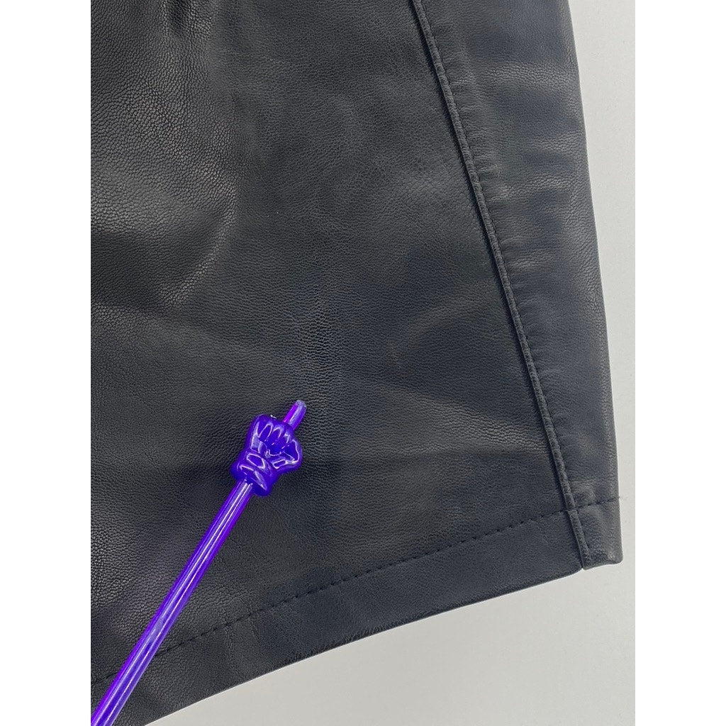 ON FLEEK Women's Black Faux Leather High-Rise Shorts SZ S