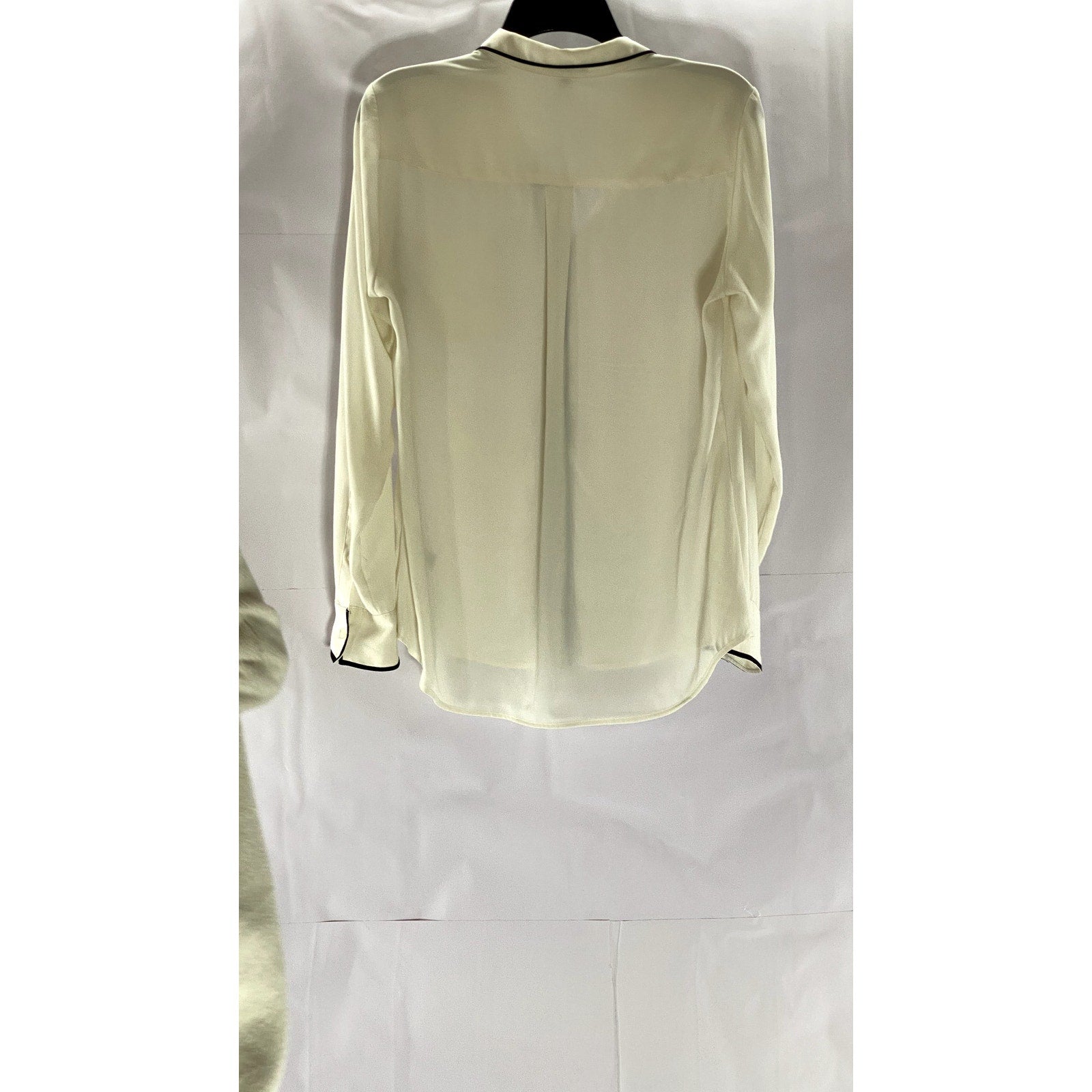 EXPRESS Women's Cream/Black Trim Button-Up Long Sleeve Top SZ M