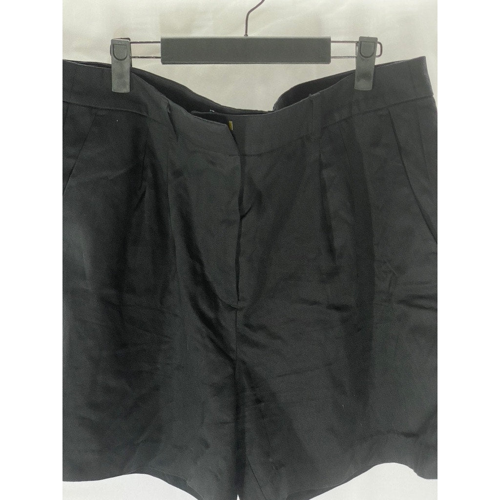 OLD NAVY Women’s Black Jack Solid Extra High-Rise Taylor Trouser Shorts SZ L