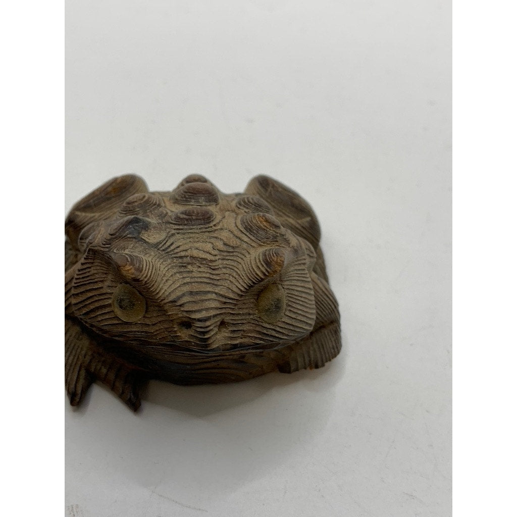 VINTAGE Brown Japanese Wood Carved Toad Set