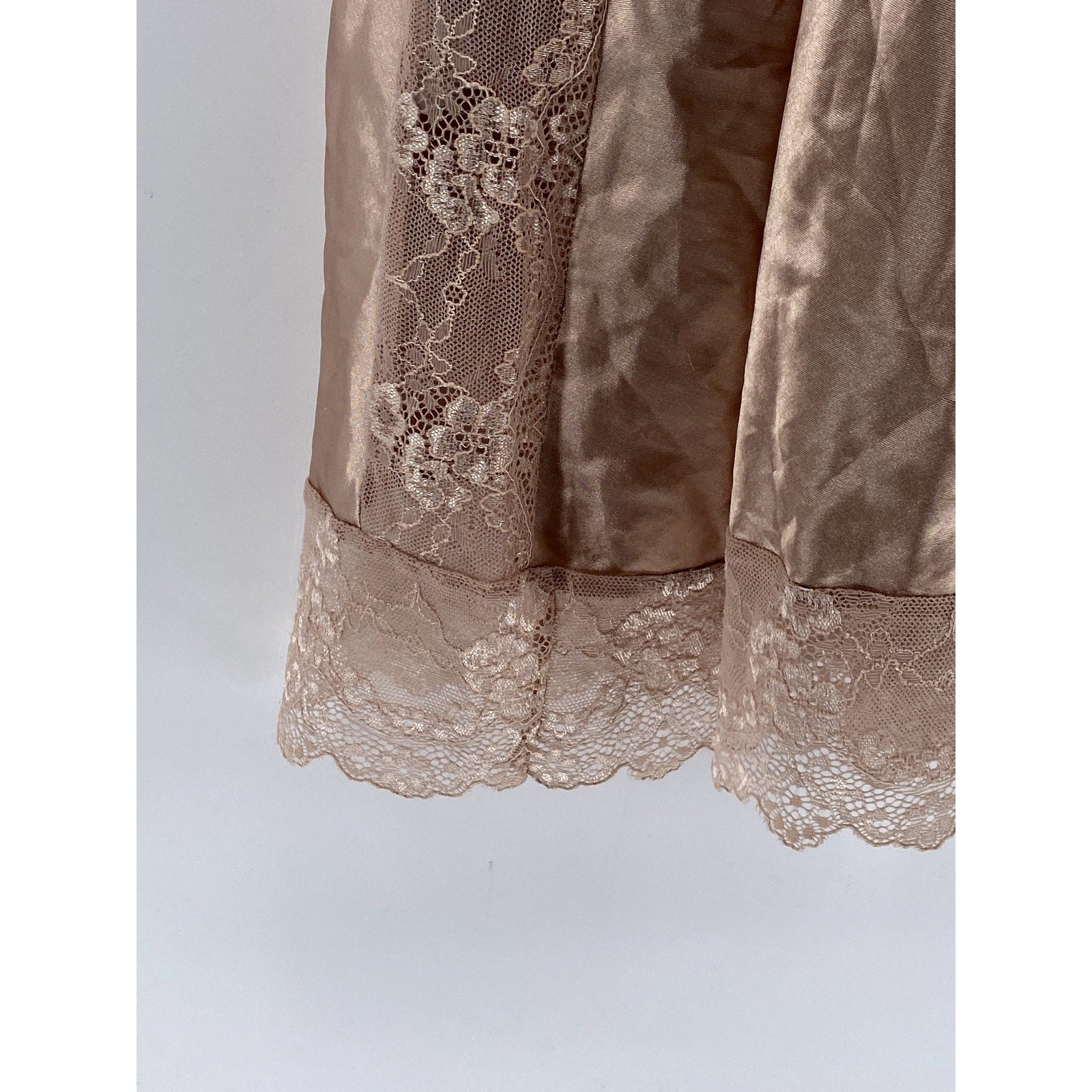 AVID LOVE Women's Beige Lace-Trim V-Neck Adjustable Strap Night Gown SZ L