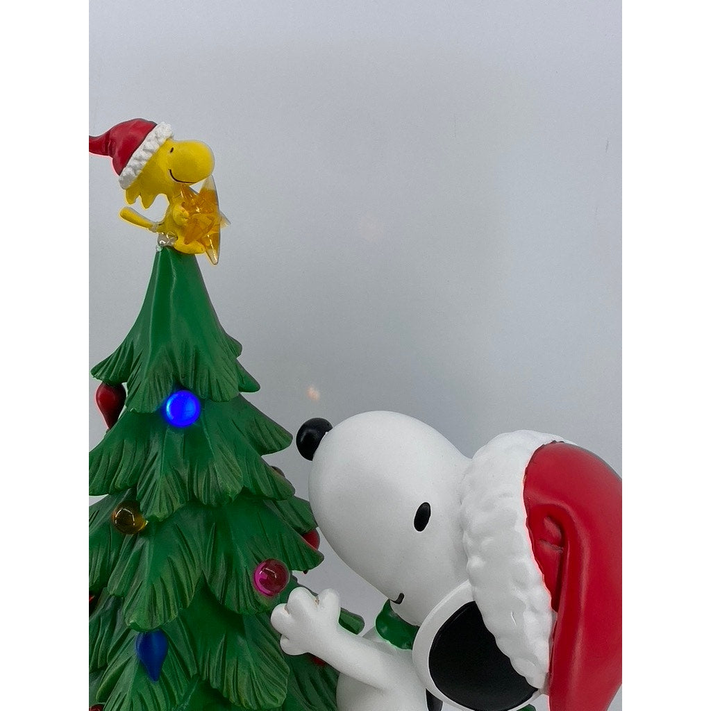 PEANUTS Snoopy & Woodstock Holiday Led Light Tree Christmas 2023