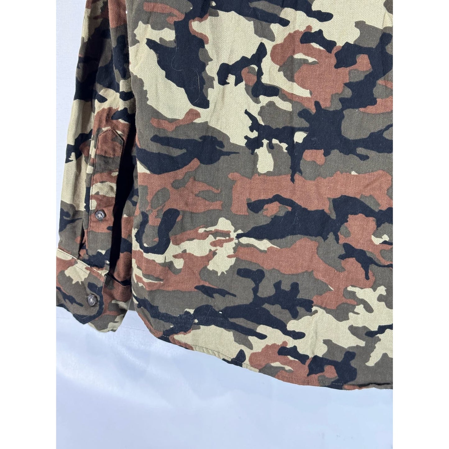 GOODFELLOW & CO Men's Green Camo Standard-Fit Button-Up Long Sleeve Shirt SZ L